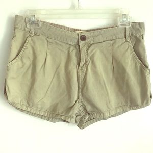 Zara green woman’s short